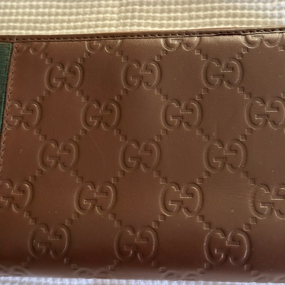 GUCCI continental brown wallet with sherry line in EUC, with COA. - Picture 12 of 12